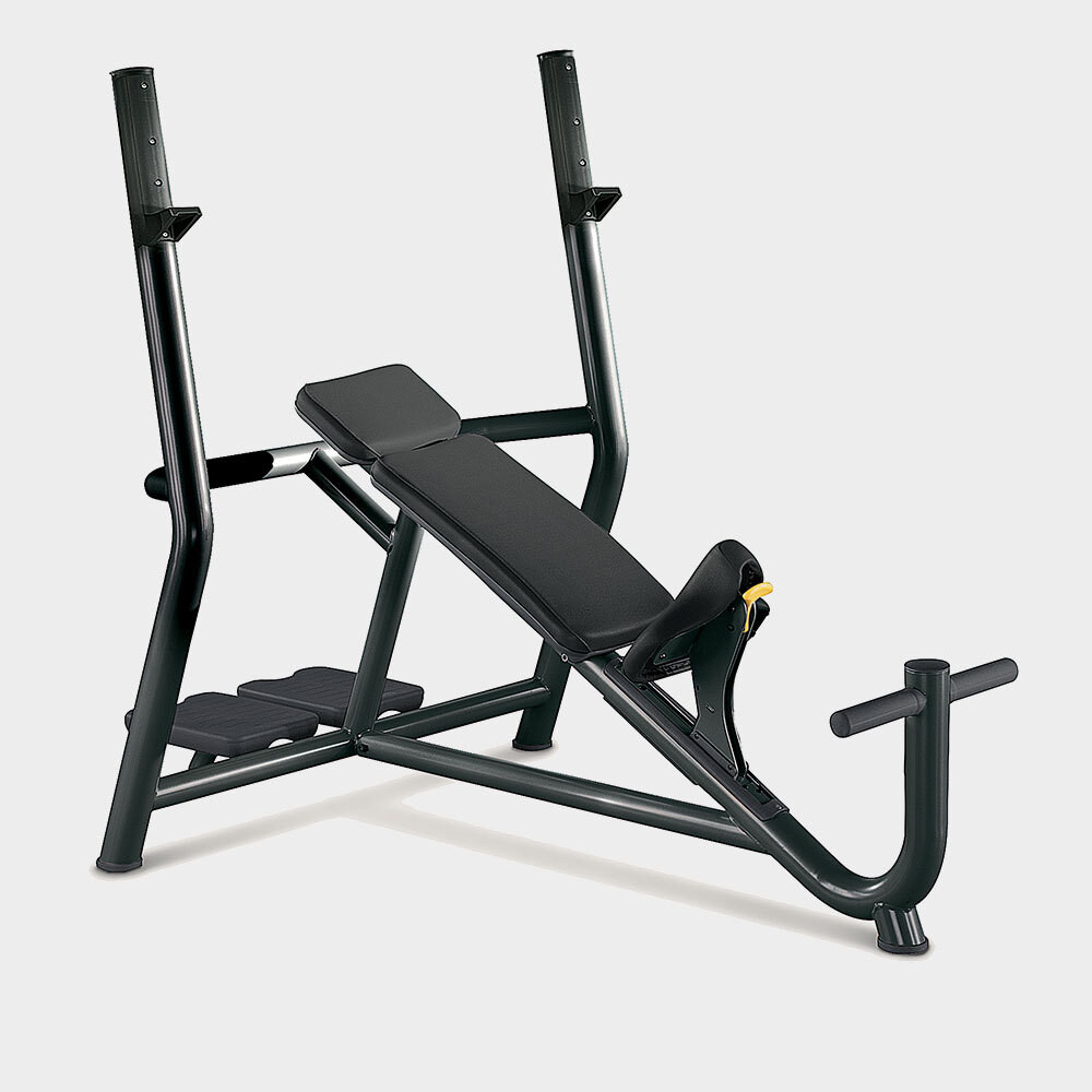 pa01_inclinedbench_element_hero_01_2